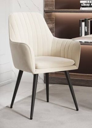 Kraftiq Chair