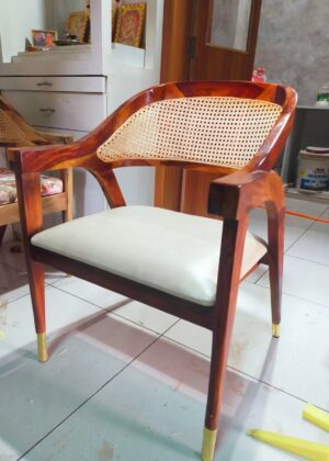 Kraftiq Chair