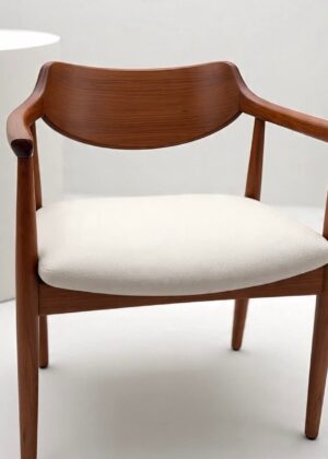 Kraftiq Chair