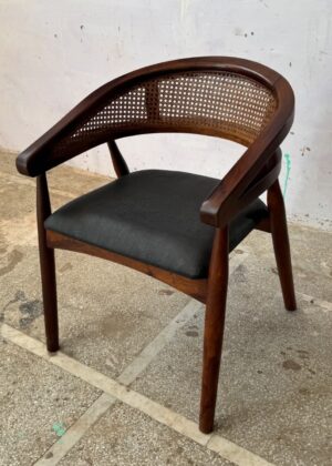 Kraftiq Chair