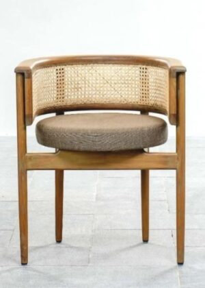 Kraftiq Chair