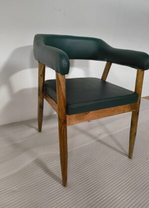 Kraftiq Chair
