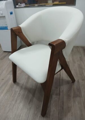 Kraftiq Chair
