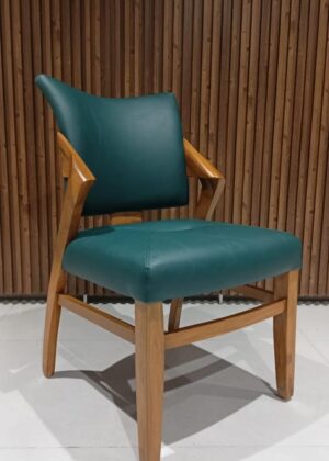Kraftiq Chair