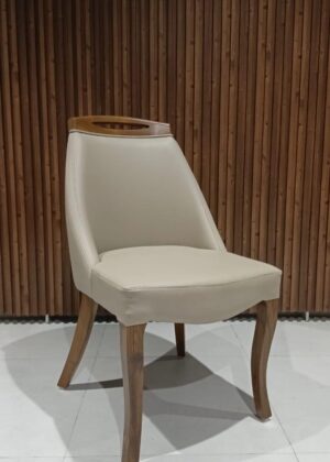 Kraftiq Chair