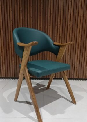 Kraftiq Chair