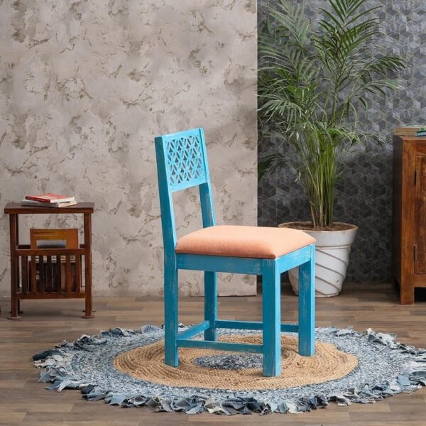 Kraftiq Chair