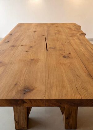 Kraftiq Center Table (C-44)