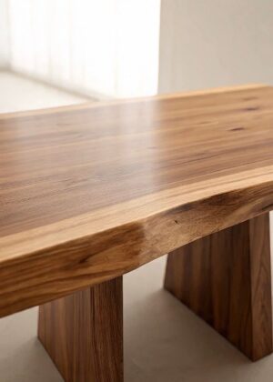 Kraftiq Center Table (C-61)