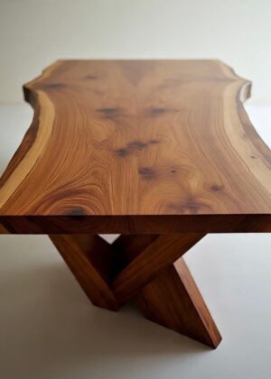 Kraftiq Center Table (C-82)