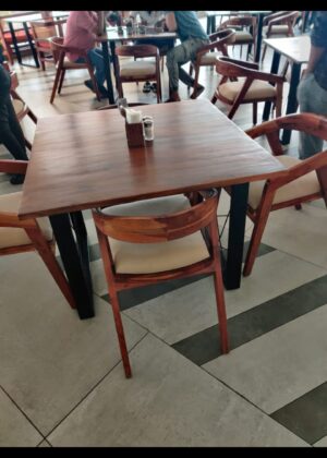 Kraftiq Hotel Furniture (H-37)
