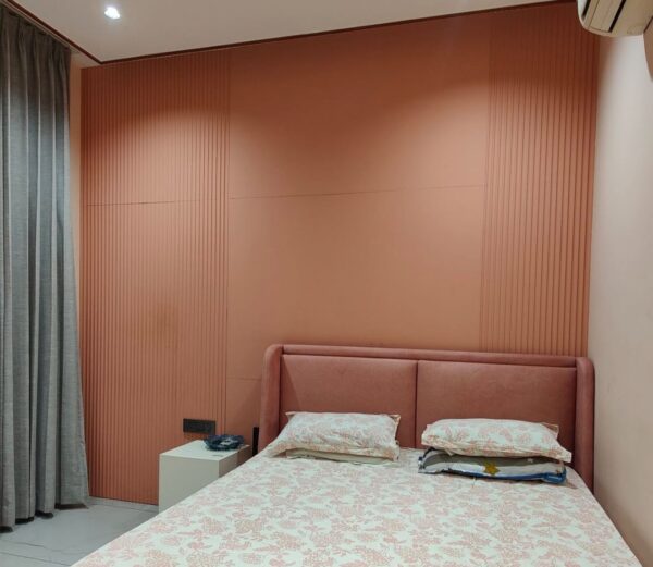 Kraftiq Premium Bed (B-08)