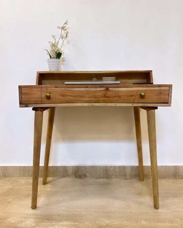 Kraftiq Console (C-35)