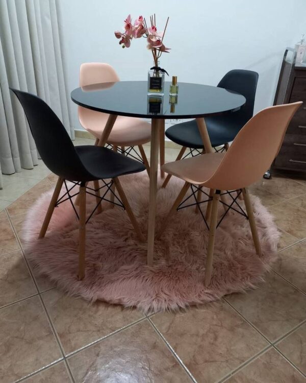 Kraftiq Dining Table (D-05)
