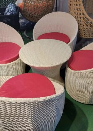 Kraftiq Outdoor Furniture (O-29)