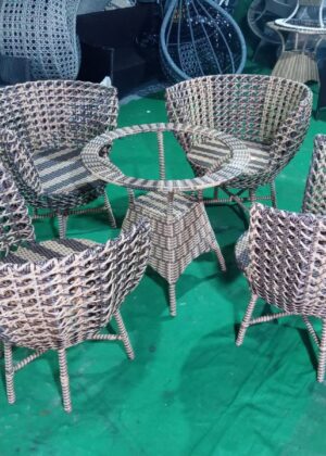 Kraftiq Outdoor Furniture (O-49)