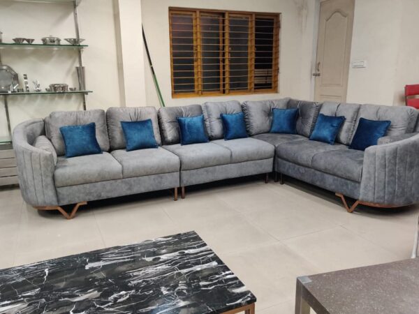 Kraftiq Premium Sofa (S-203)