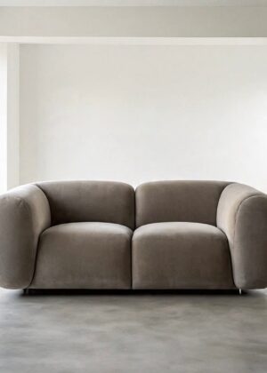 Kraftiq Premium Sofa (S-76)