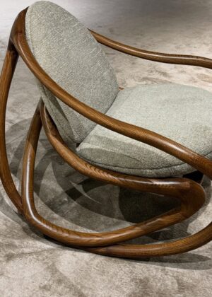 Kraftiq Lounge Chair (C-107)