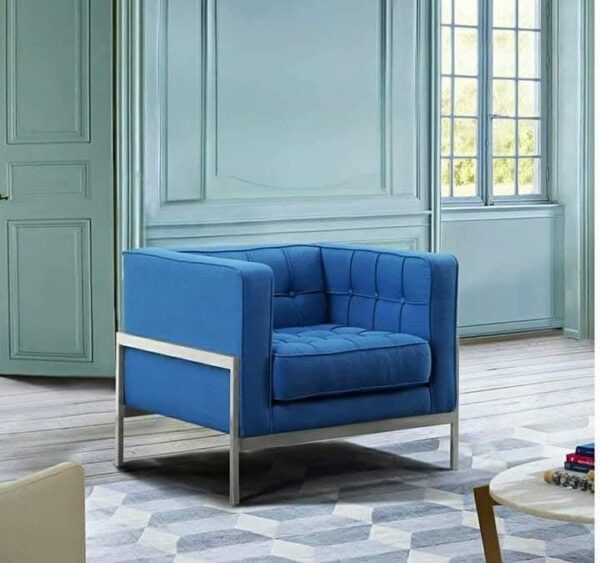 Kraftiq Lounge Chair (C-109)