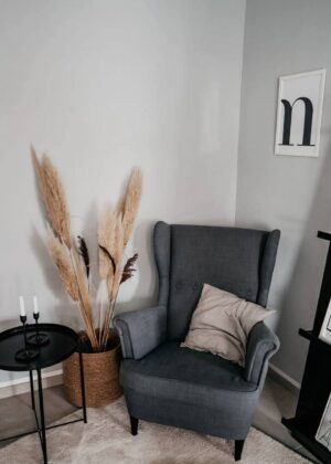 Kraftiq Lounge Chair (C-131)