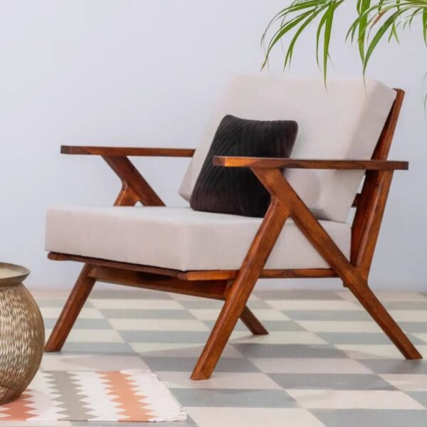 Kraftiq Lounge Chair (C-160)
