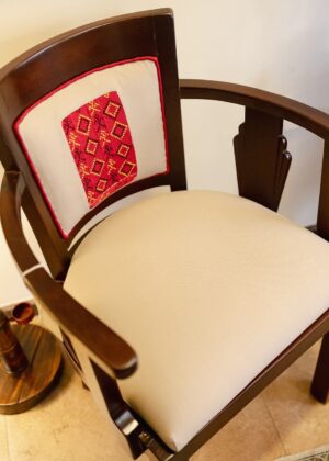 Kraftiq Lounge Chair (C-25)