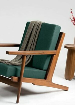 Kraftiq Lounge Chair (C-35)