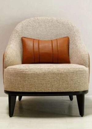 Kraftiq Lounge Chair (C-38)